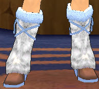 Premium Giant Winter Fur Boots (F) Equipped Front.png