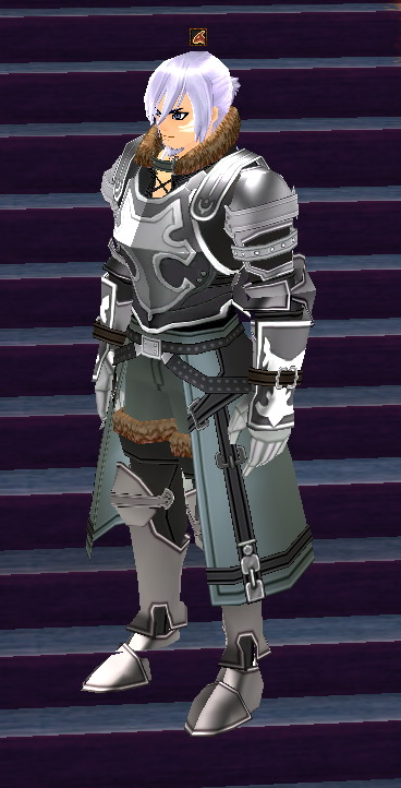 Equipped GiantMale Royal Knight Set viewed from an angle