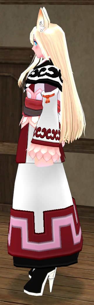 Equipped Rurutie's Outfit viewed from the side