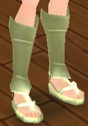 Equipped Broken Horn Hunter Sandals viewed from an angle
