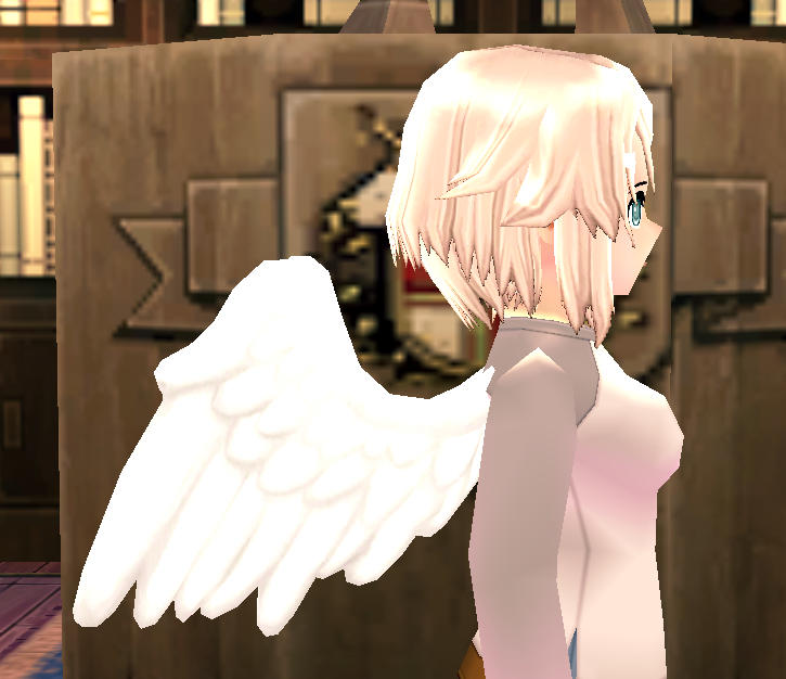 Light Baby Cupid Wings Equipped Side.png