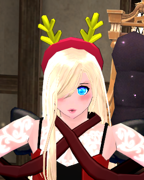 Equipped Long Reindeer Antler Headband (Irreparable) viewed from the front