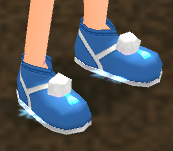 Equipped Arctic Fox Blue Snowflake Shoes (M) viewed from an angle