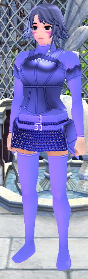 Equipped Female Valencia's Cross Line Plate Armor (Giant, Purple) viewed from an angle