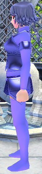 Equipped Female Valencia's Cross Line Plate Armor (Giant, Purple) viewed from the side