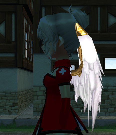 Tiny Holy Guardian Angel Wings Equipped Side Night.png