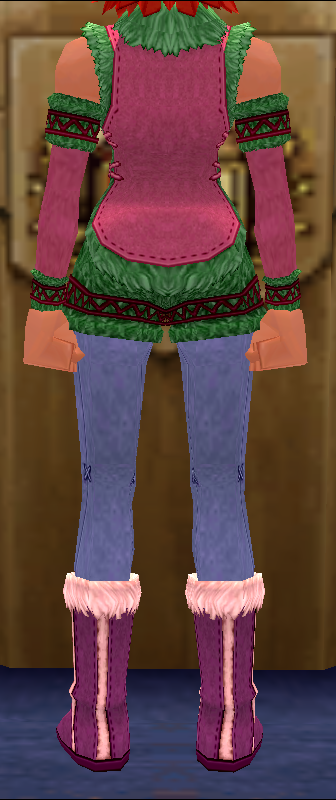 Equipped GiantFemale Classic Winter Set viewed from the back
