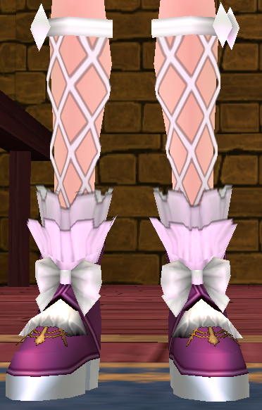 Halloween Vampire Slippers (Default) Equipped Front.png