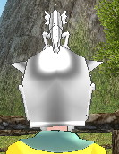 Equipped Dragon Crest (White) viewed from the back with the visor down