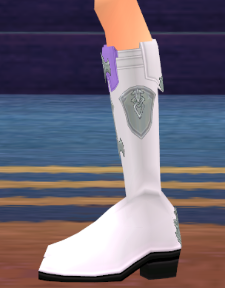 Equipped Ceann Bliana Skirmisher's Boots viewed from the side