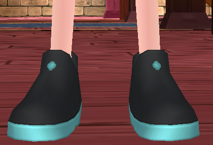 Hatsune Miku Shoes Equipped Front.png