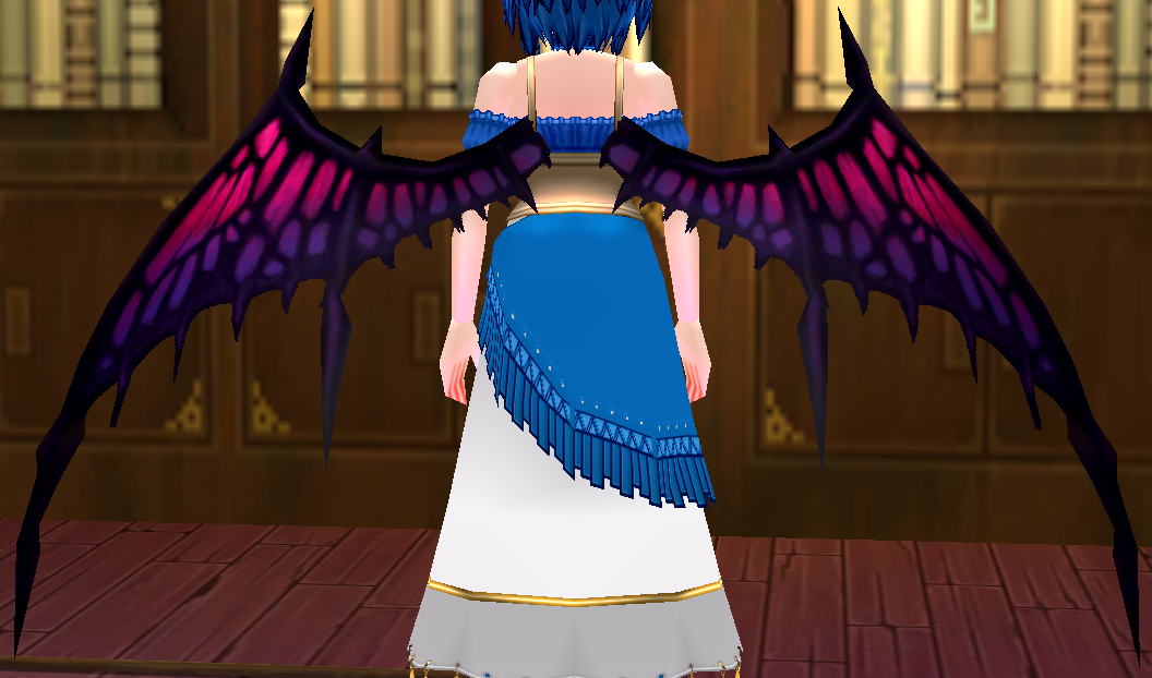 Equipped Succubus Queen Wings viewed from the back