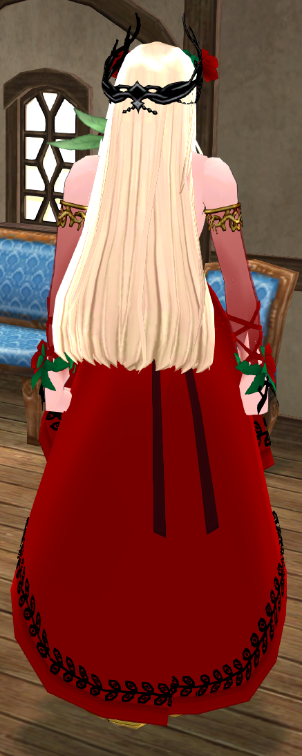 Equipped GiantFemale Winter Set viewed from the back