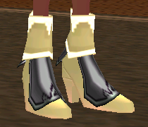 Equipped Gamyu Wizard Robe Shoes (F) viewed from an angle