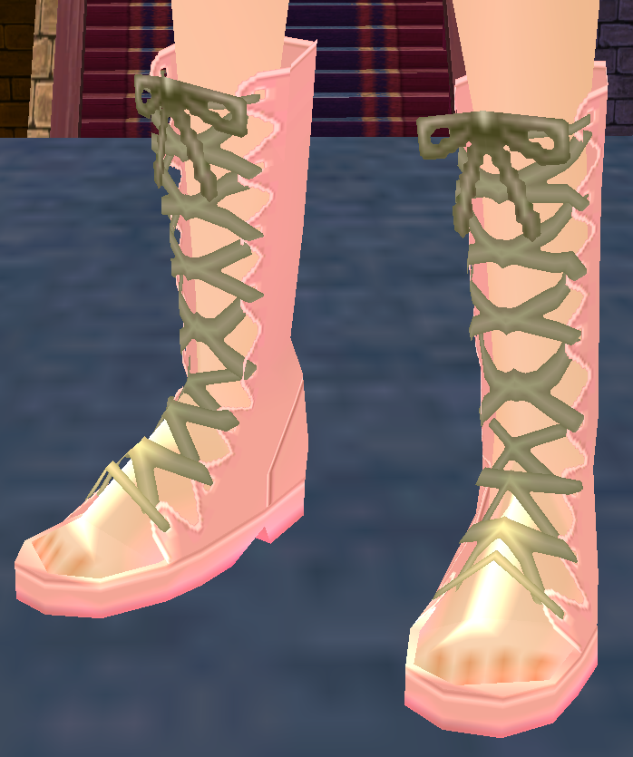 Equipped Summer Weave Boots viewed from an angle